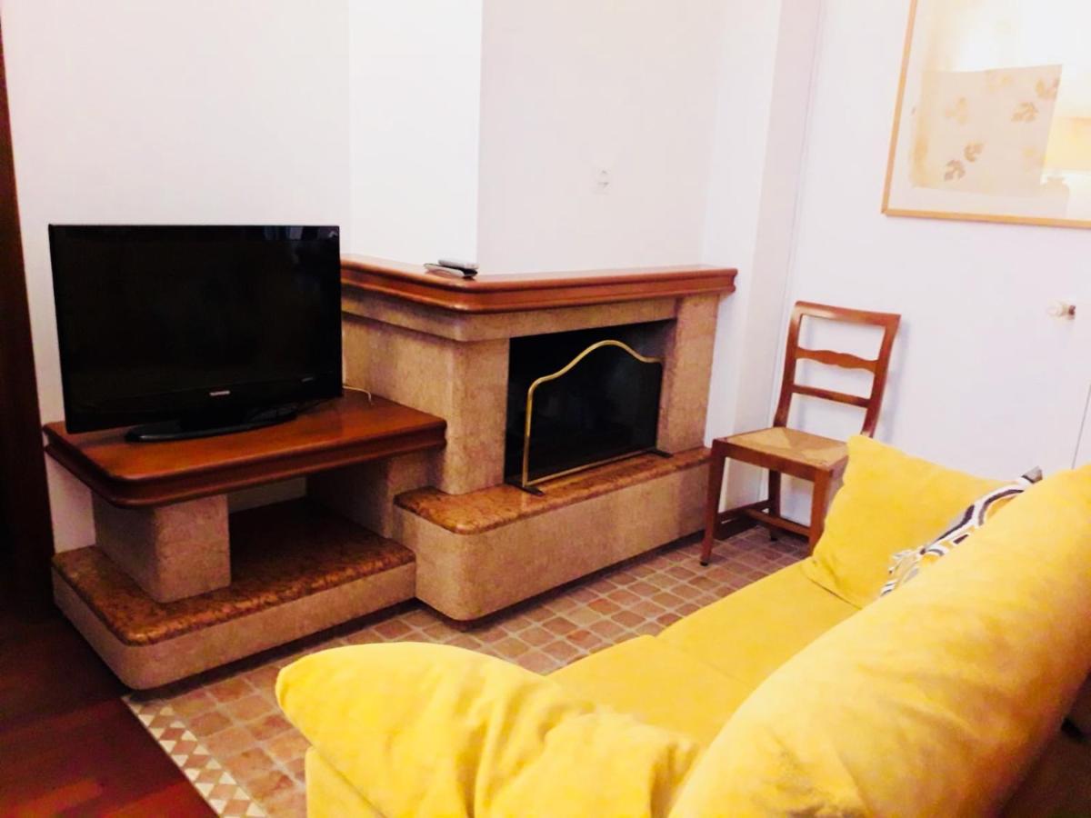 B&B Mo Va La Будріо Екстер'єр фото